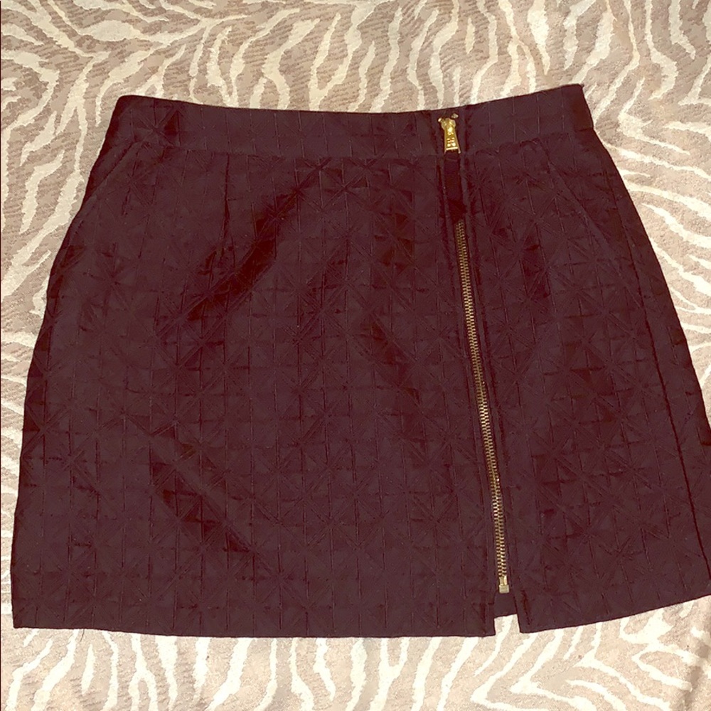 BCBGMAXAZRIA skirt with pockets